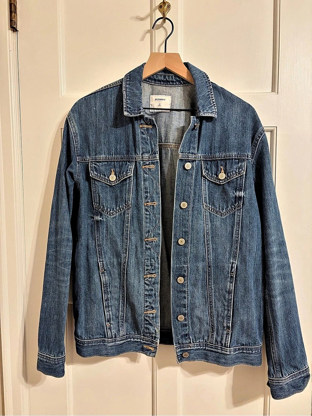 Women’s Old Navy Classic Denim Jacket Medium Wash